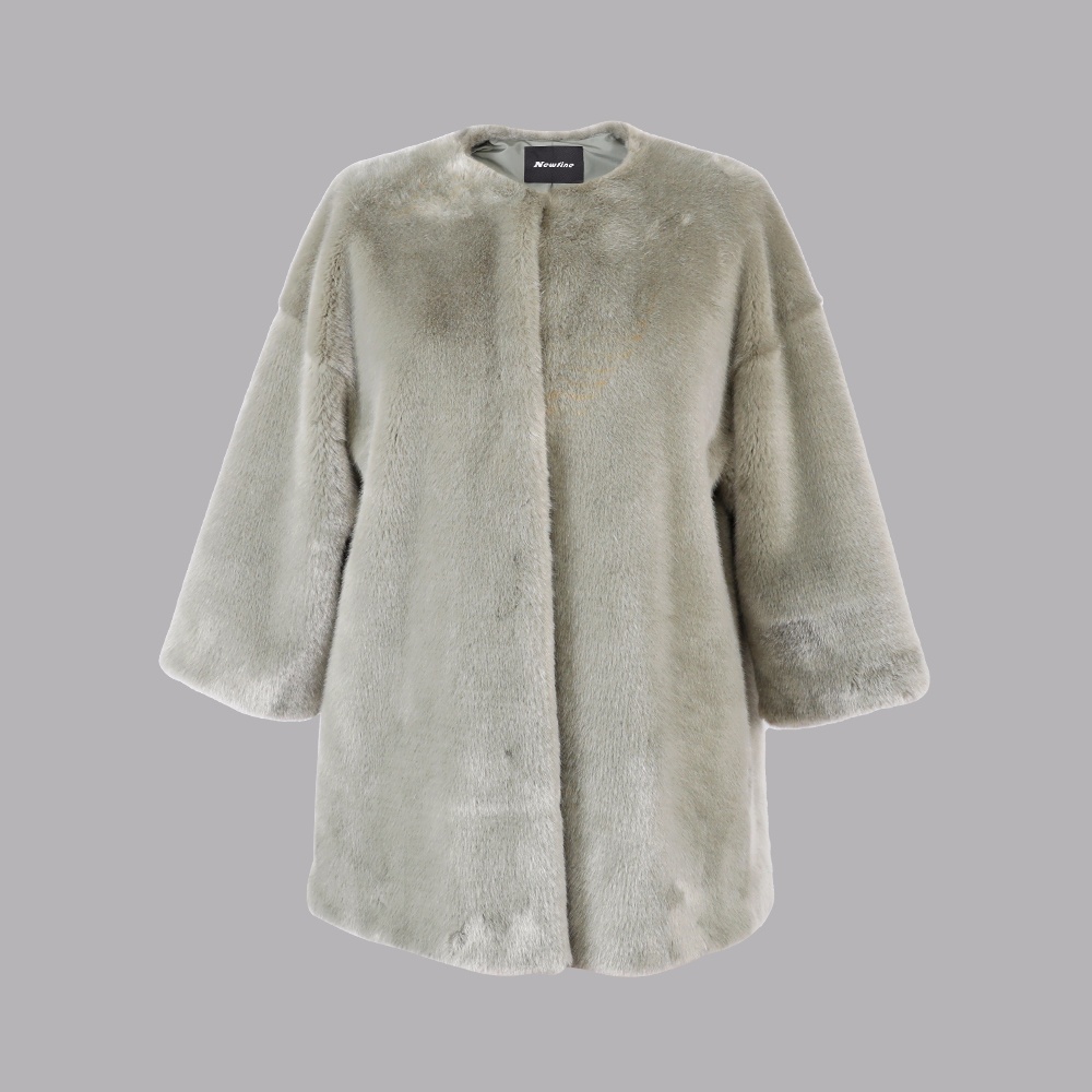 人造毛圓領(lǐng)上衣