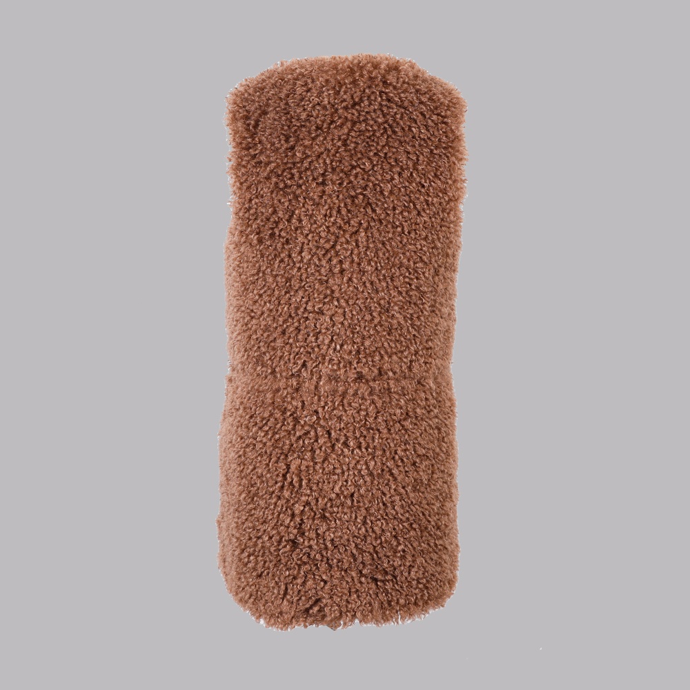 人造毛長(zhǎng)款背心