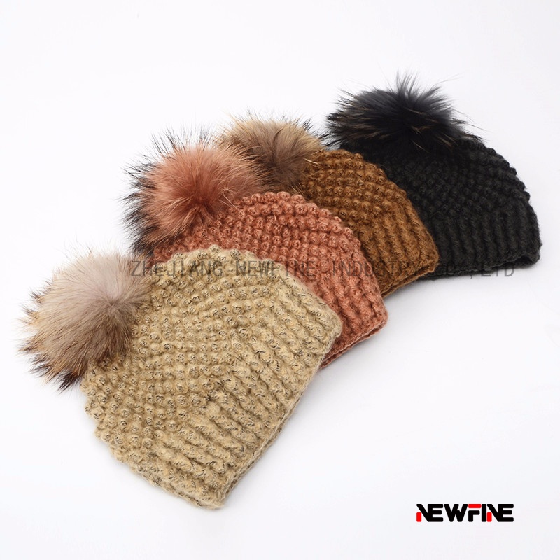 粗針織真貉子毛球柔軟保暖女士針織帽